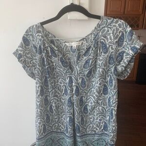 Woman shirt